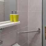 1 Bedroom Cozy In Apartment *