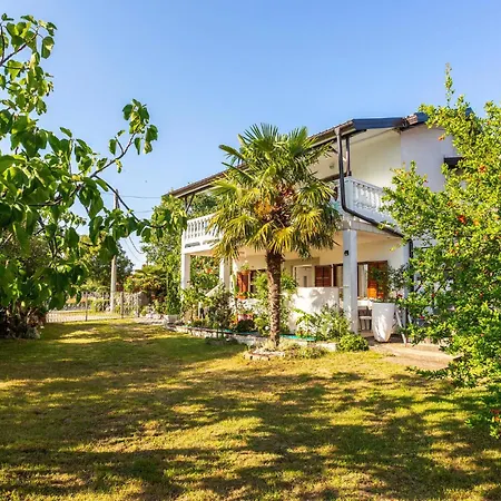 Pet Friendly In With Wifi Apartment Gabonjin